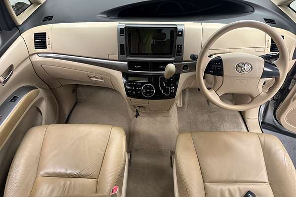 2014 Toyota Tarago GLi GSR50R