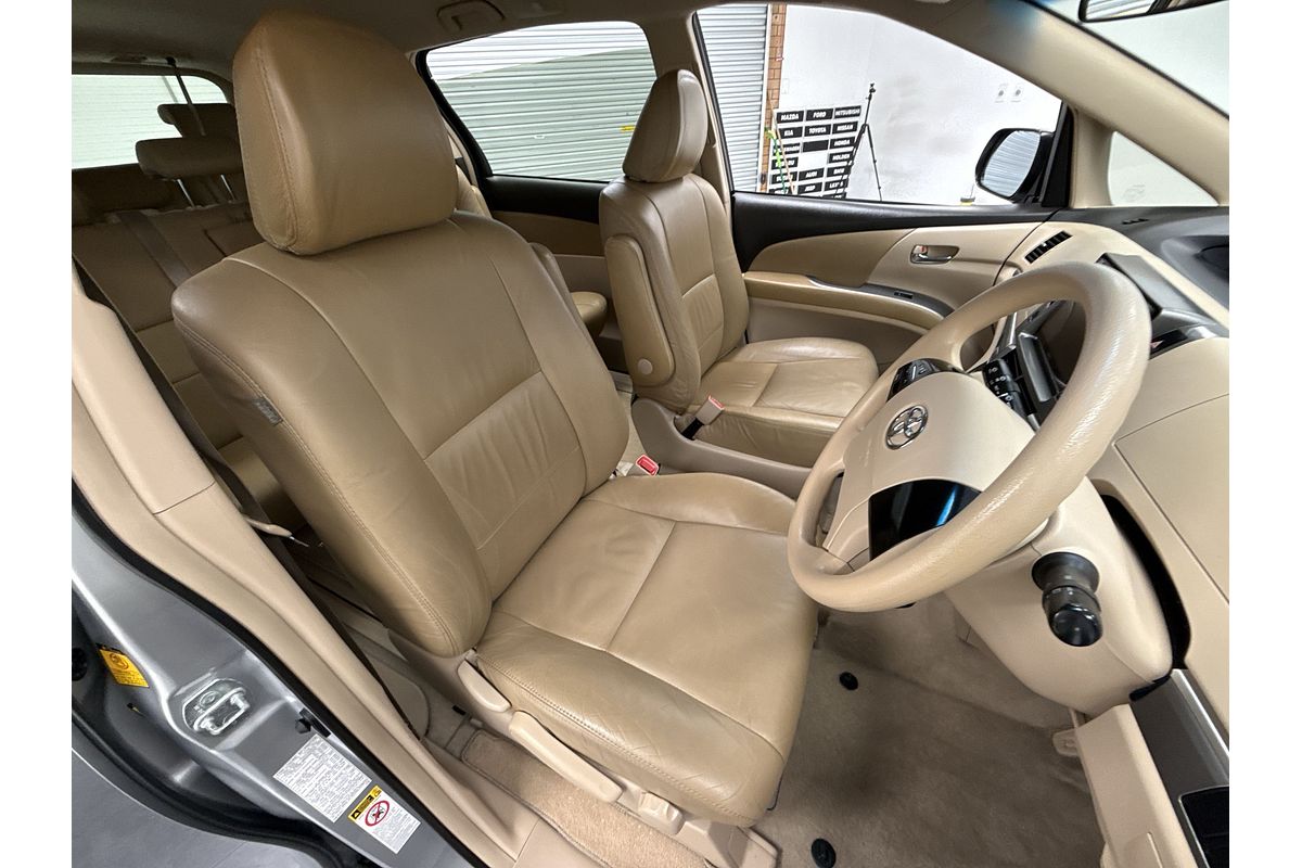 2014 Toyota Tarago GLi GSR50R