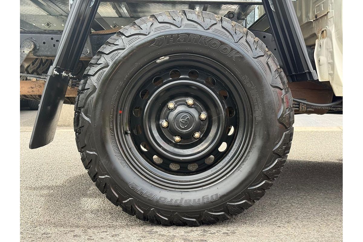 2016 Toyota Hilux SR GUN126R 4X4