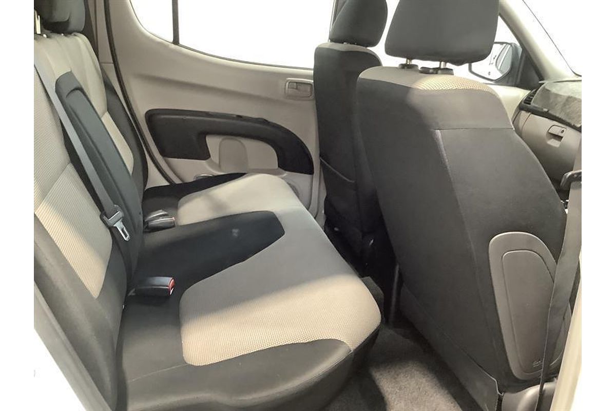 2015 Mitsubishi Triton GLX MN 4X4