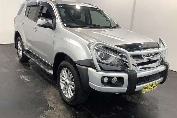 2018 Isuzu MU-X LS-T