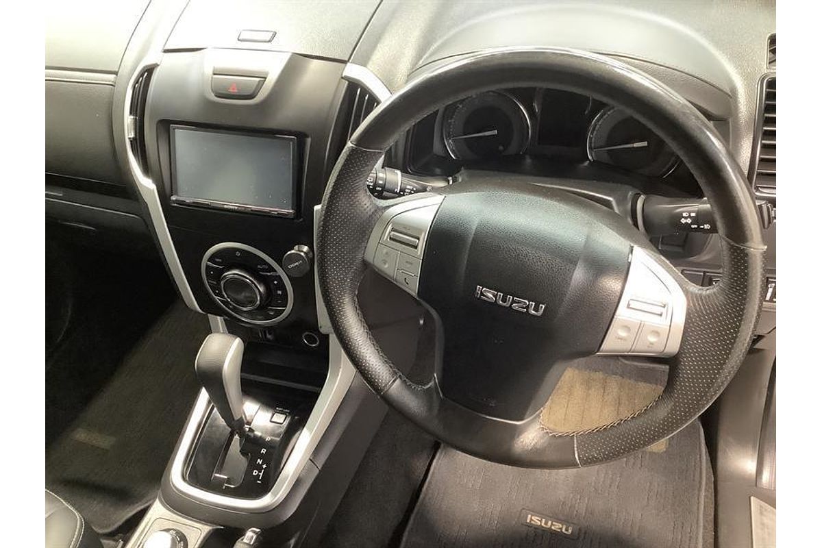 2018 Isuzu MU-X LS-T