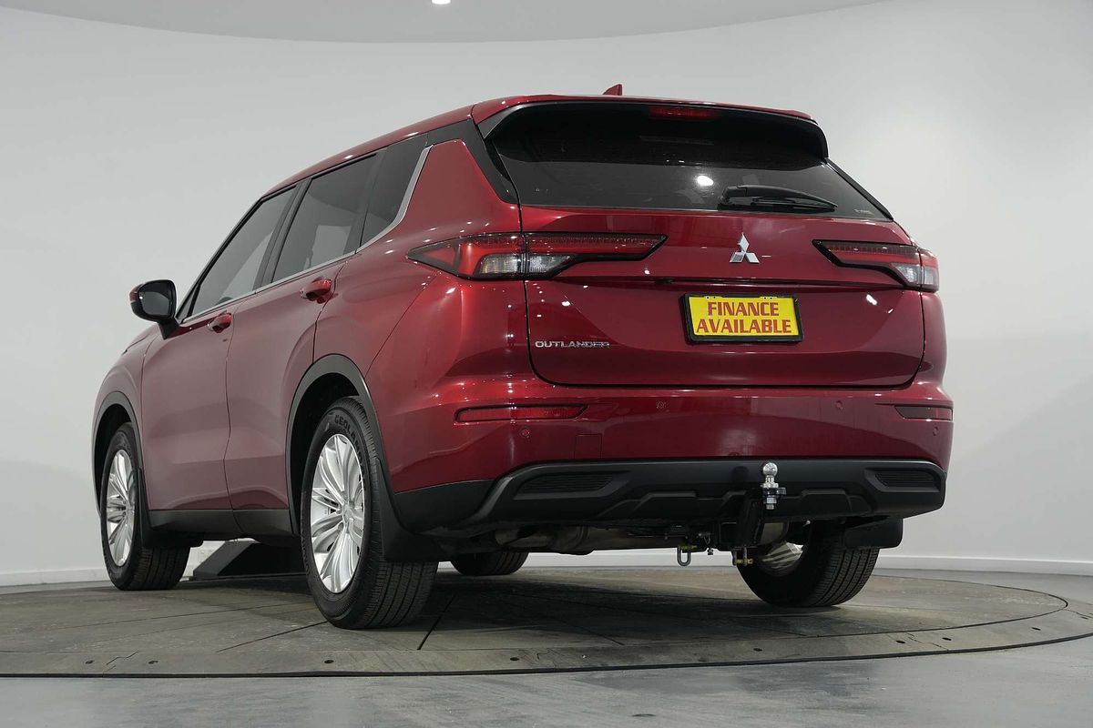 2022 Mitsubishi Outlander ES ZM