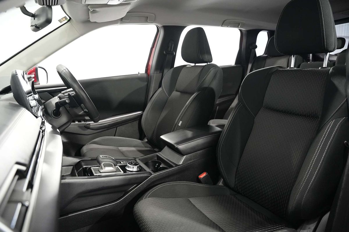 2022 Mitsubishi Outlander ES ZM