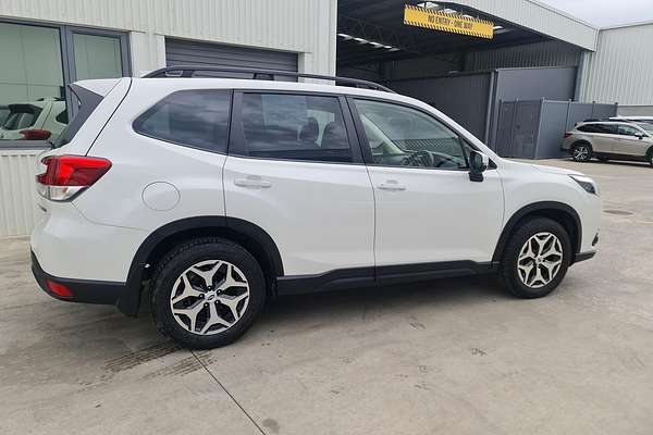 2023 Subaru Forester 2.5i S5