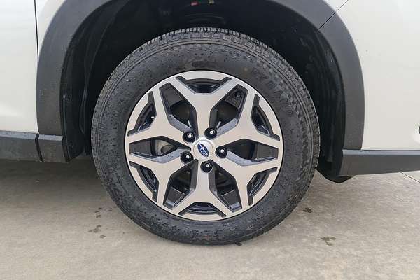 2023 Subaru Forester 2.5i S5