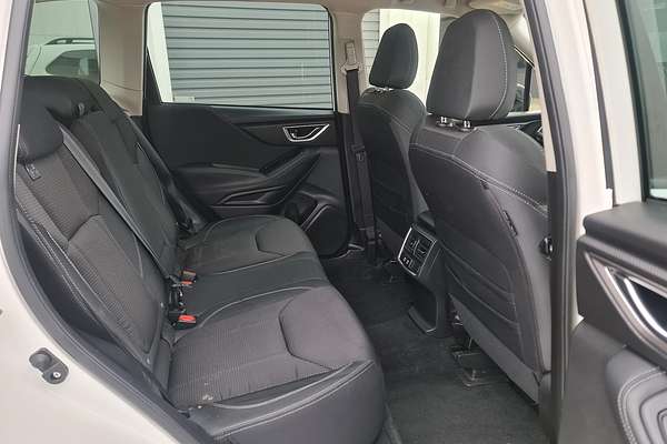 2023 Subaru Forester 2.5i S5