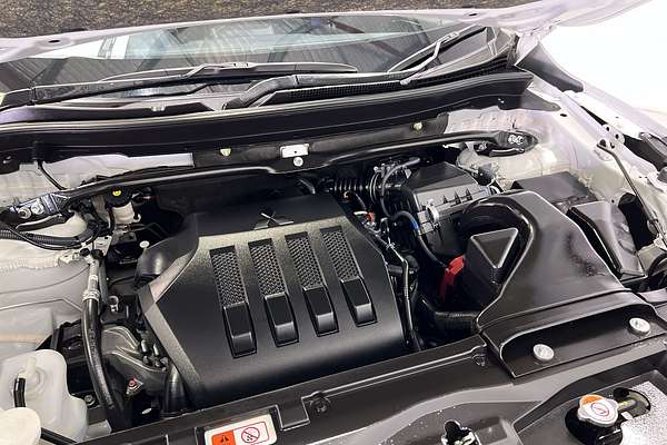 2024 Mitsubishi Eclipse Cross ES YB