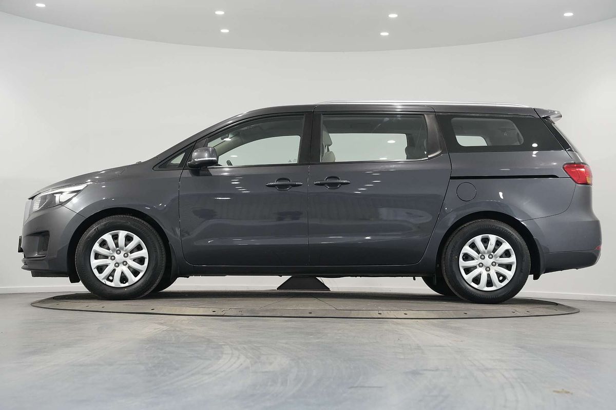 2017 Kia Carnival S YP