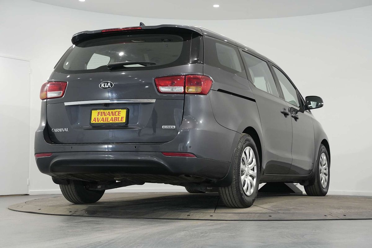 2017 Kia Carnival S YP