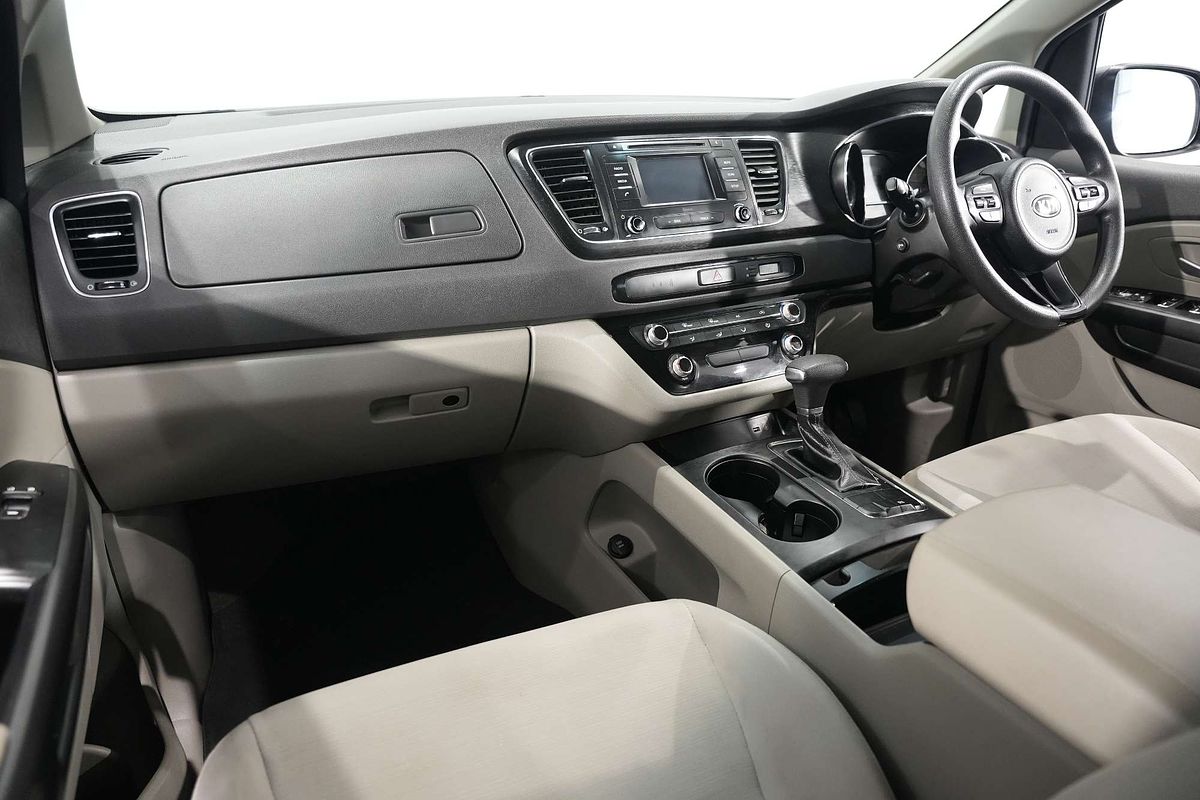 2017 Kia Carnival S YP