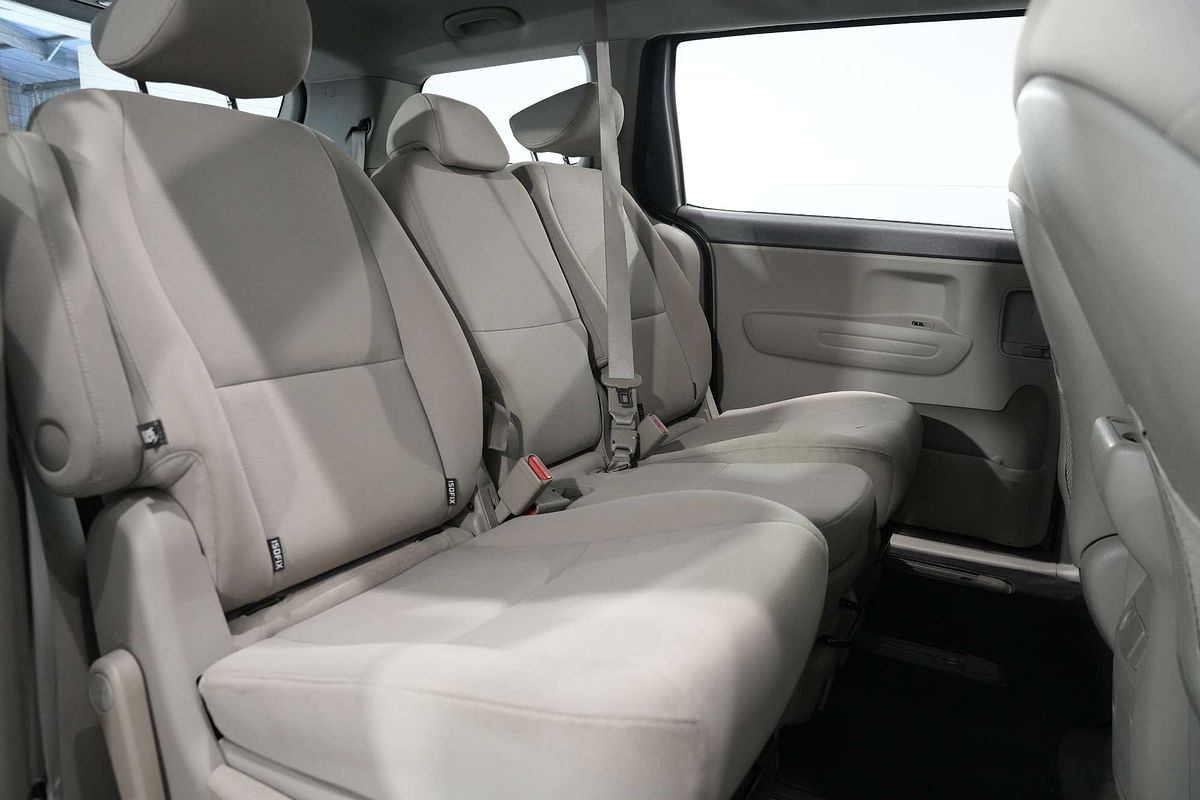 2017 Kia Carnival S YP