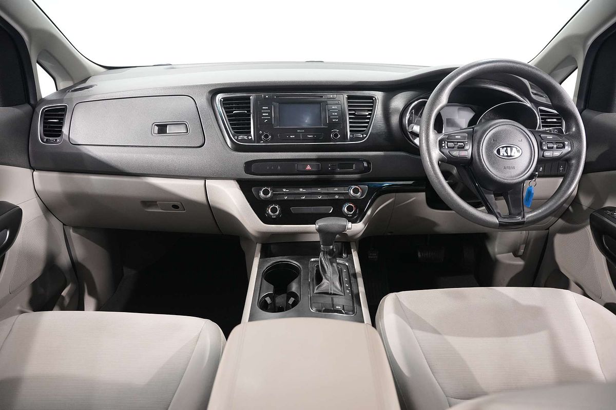 2017 Kia Carnival S YP