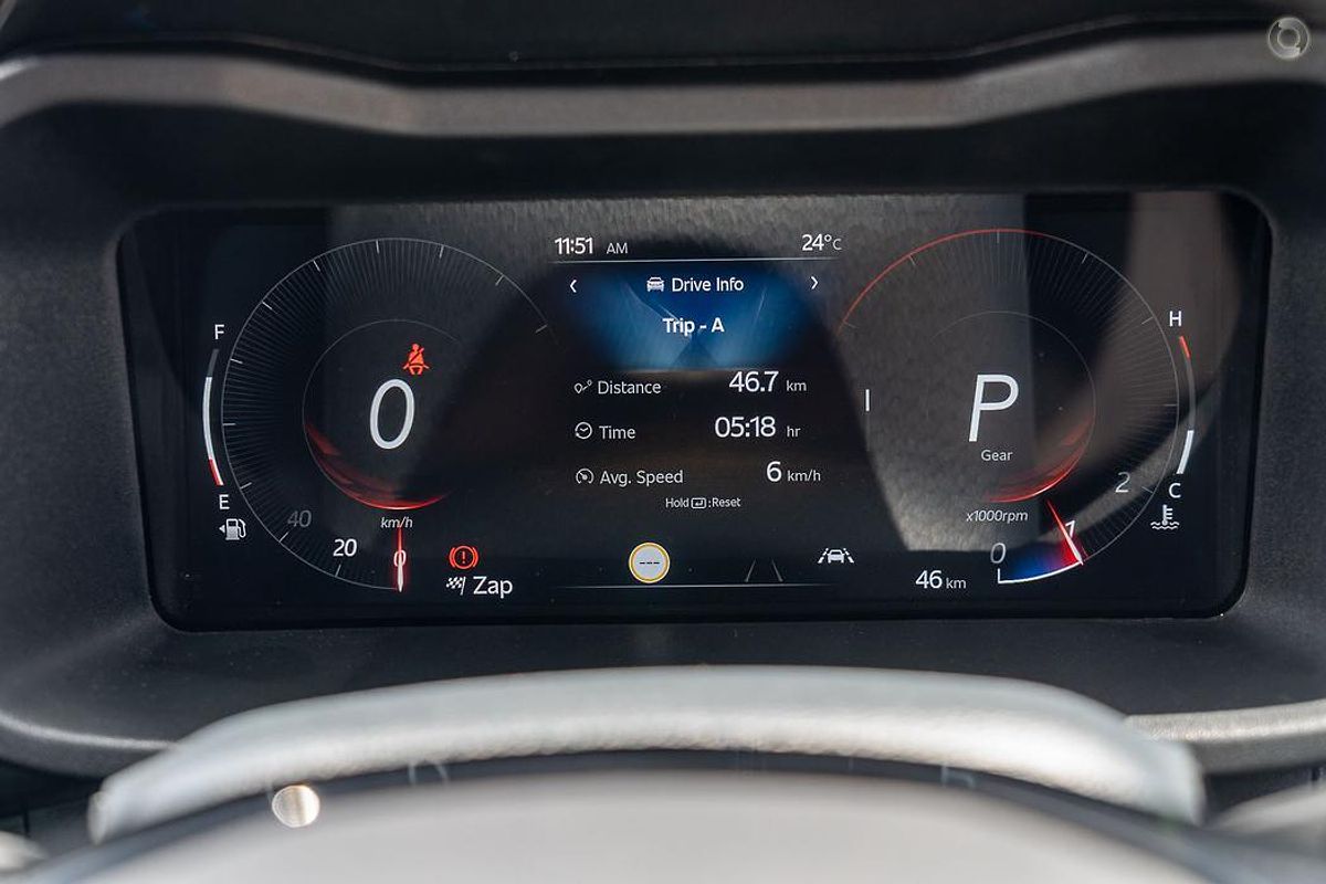 2025 Mahindra XUV3XO AX7L