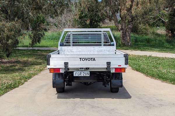 2024 Toyota Hilux Workmate TGN121R Rear Wheel Drive
