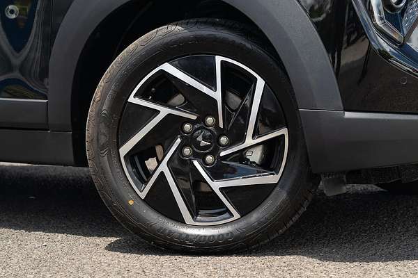 2025 Mahindra XUV3XO AX7L