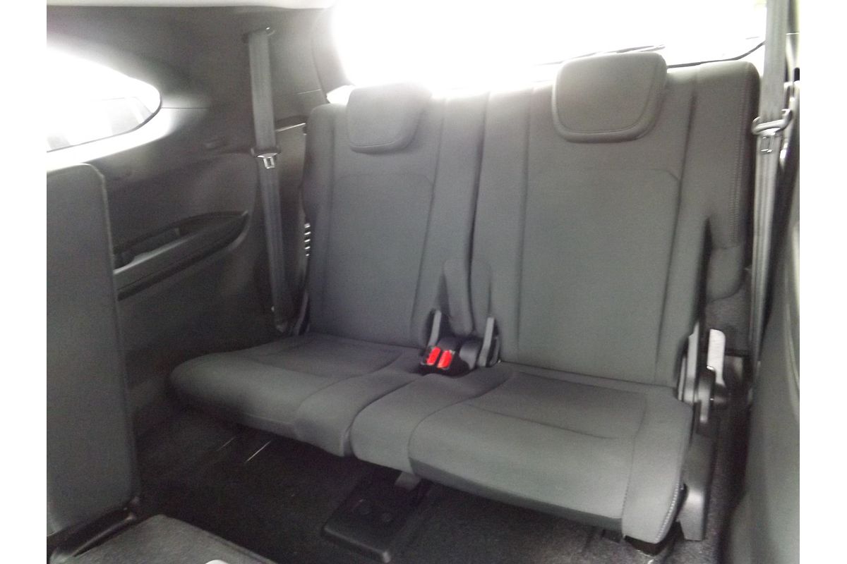 2025 Isuzu MU-X LS-U