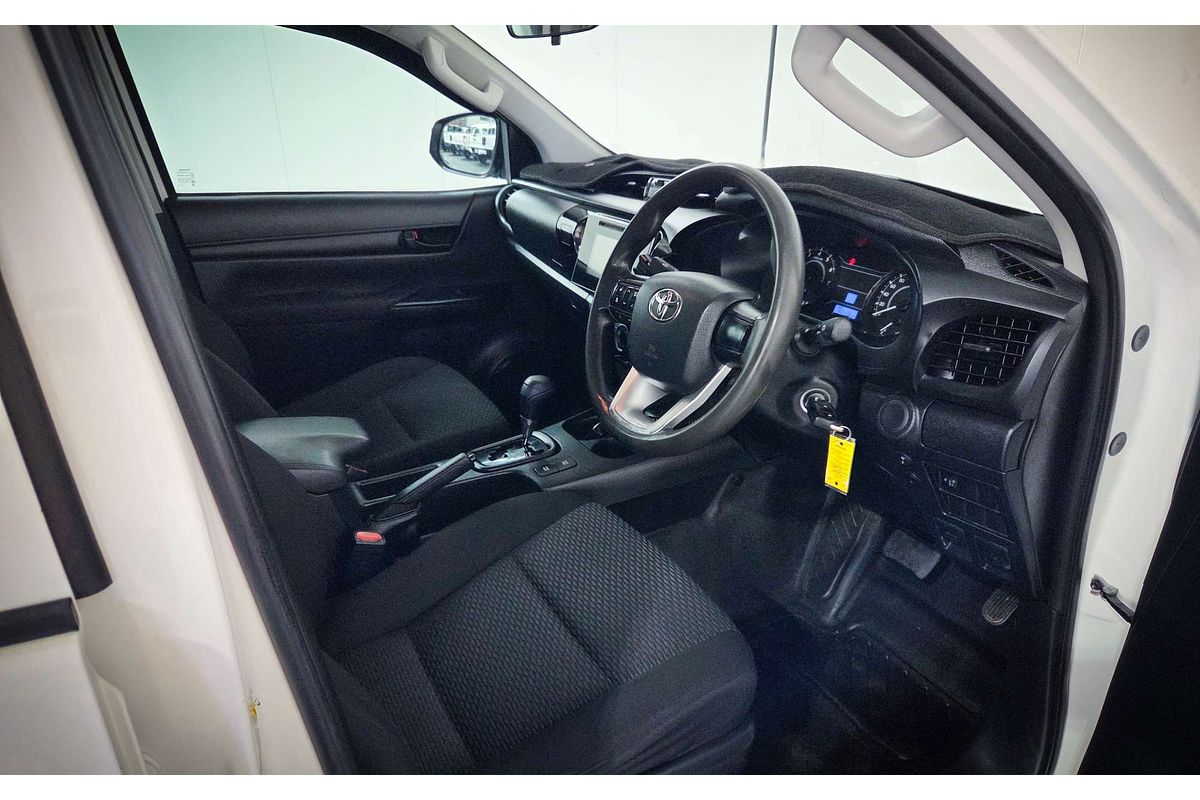 2017 Toyota Hilux Workmate TGN121R Rear Wheel Drive