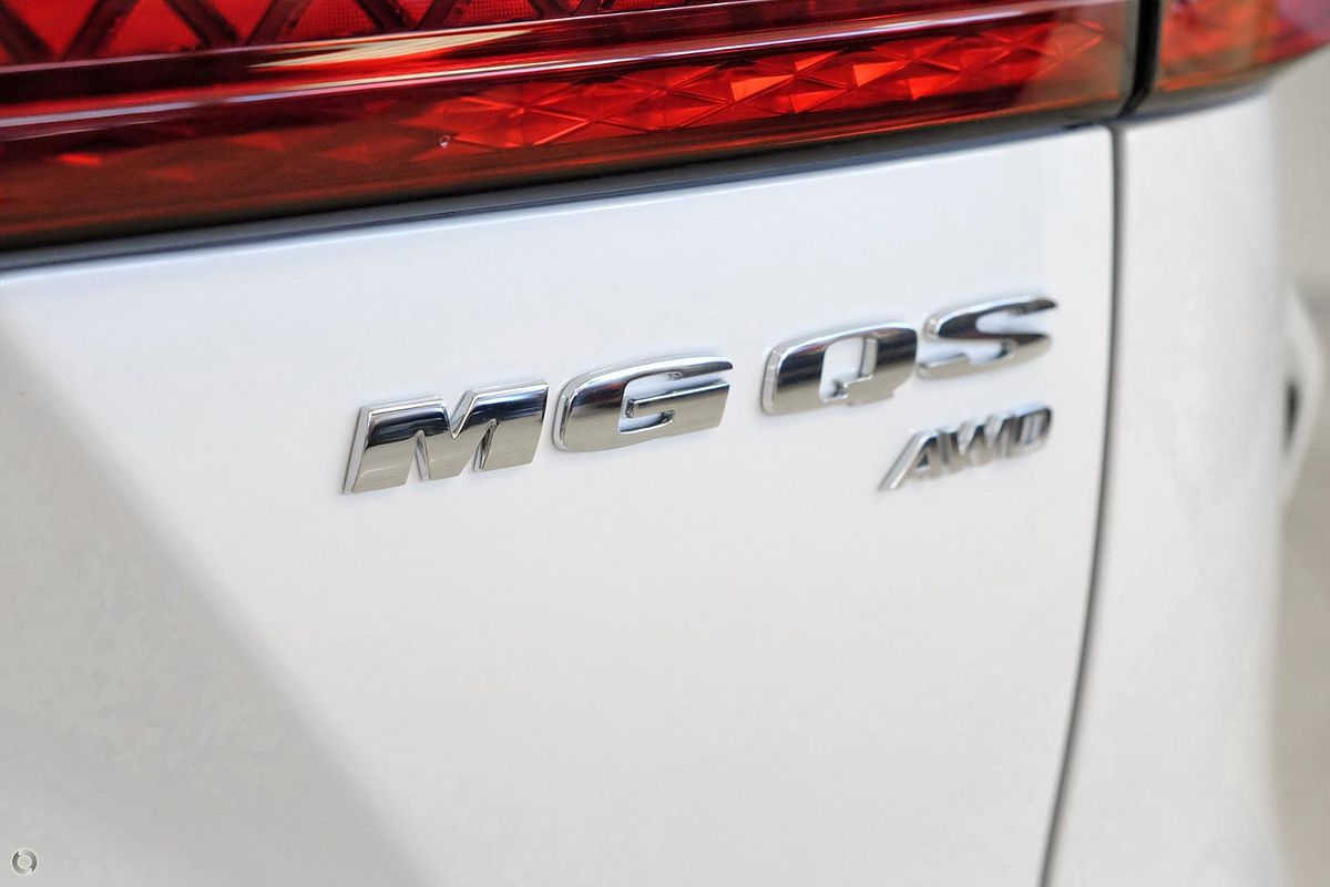 2025 MG QS Essence IS31