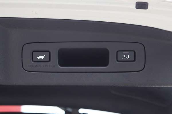 2024 Honda HR-V e:HEV L