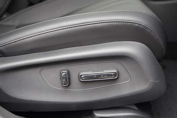 2024 Honda ZR-V e:HEV LX RZ