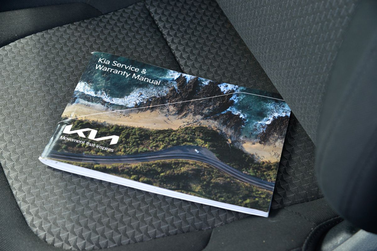 2021 Kia Sportage S NQ5