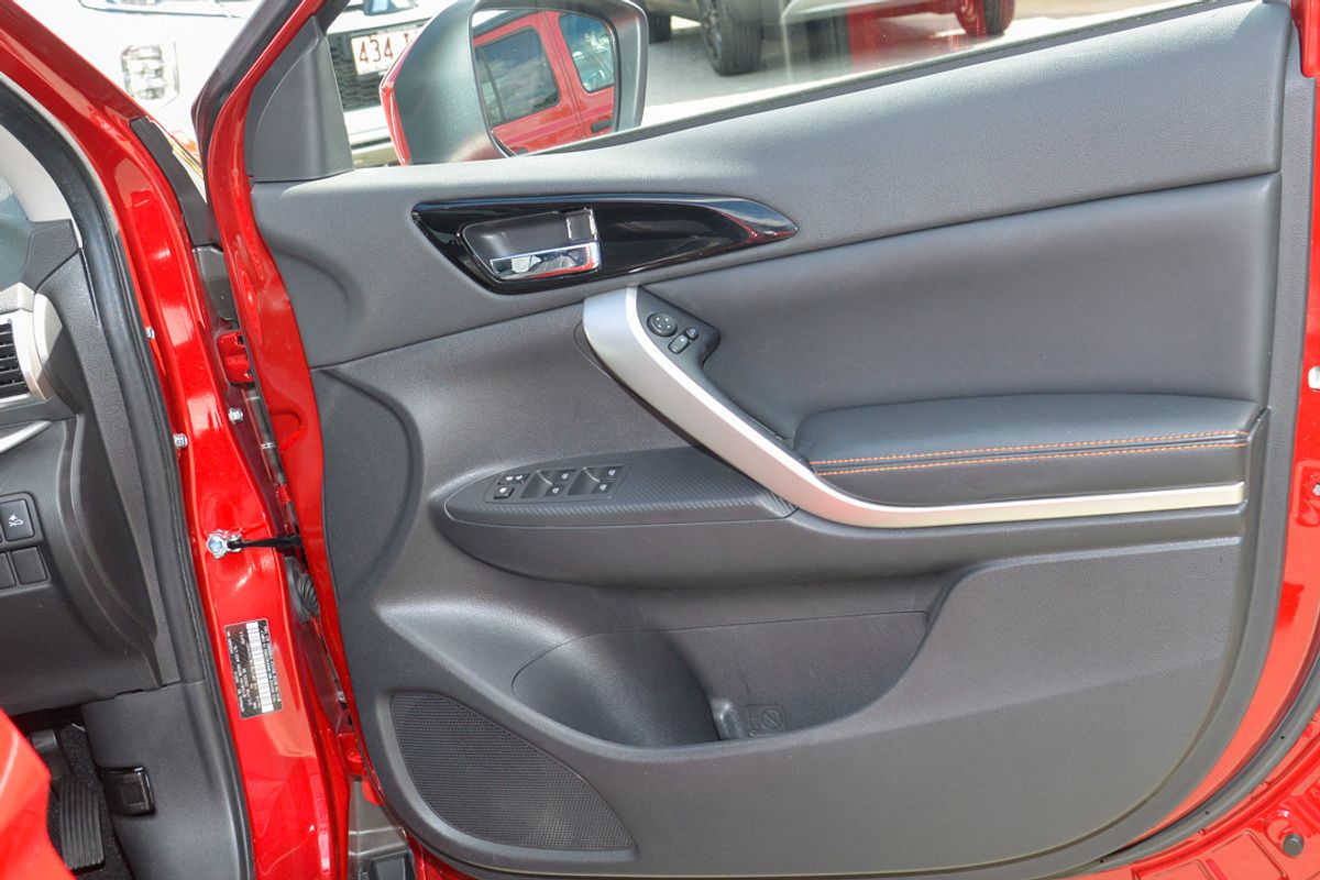 2019 Mitsubishi Eclipse Cross Exceed YA