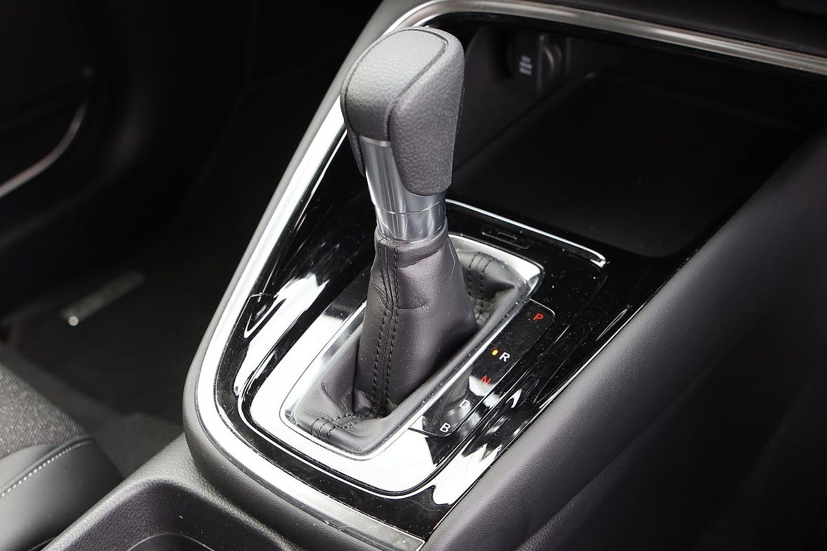 2024 Honda HR-V e:HEV L