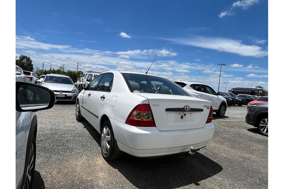 2005 Toyota Corolla Ascent ZZE122R