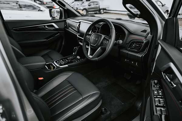 2025 Isuzu MU-X X-TERRAIN