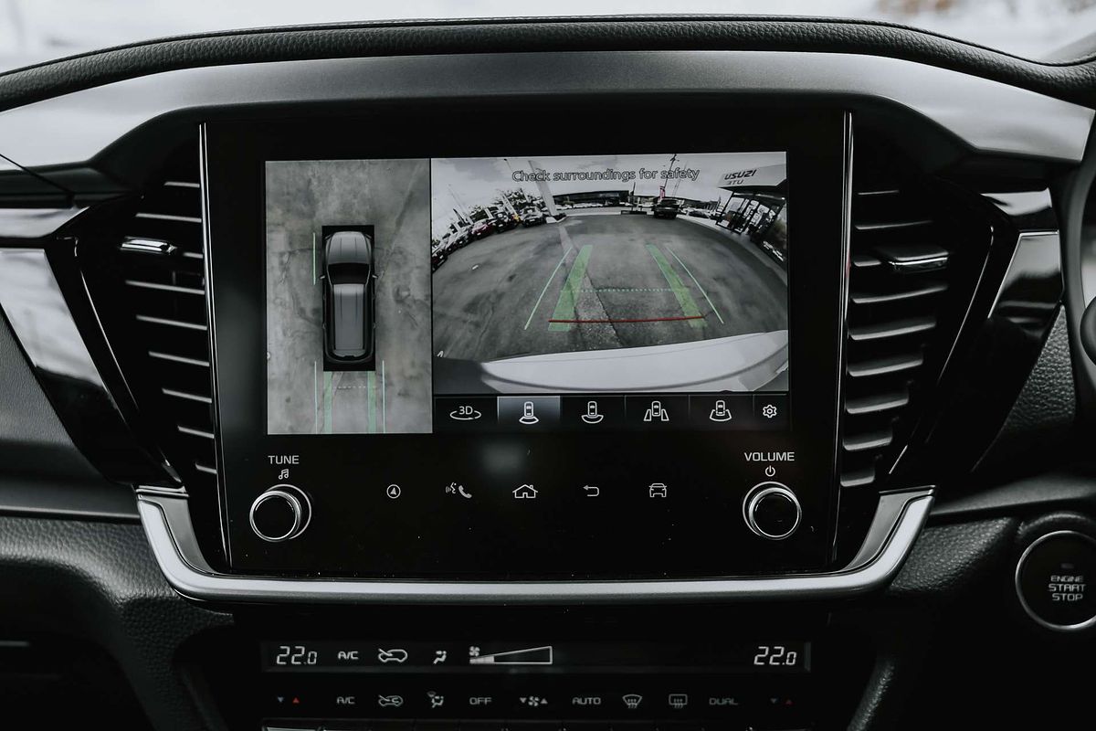 2025 Isuzu MU-X X-TERRAIN