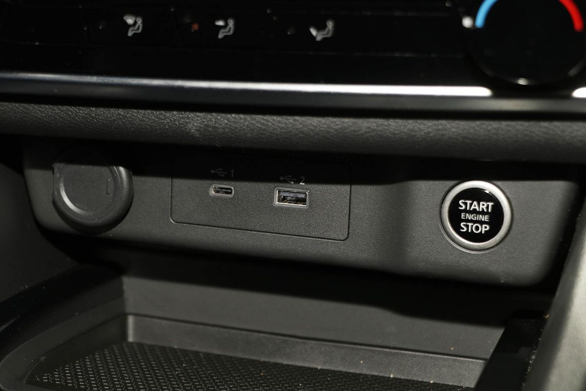 2024 Nissan X-TRAIL ST T33