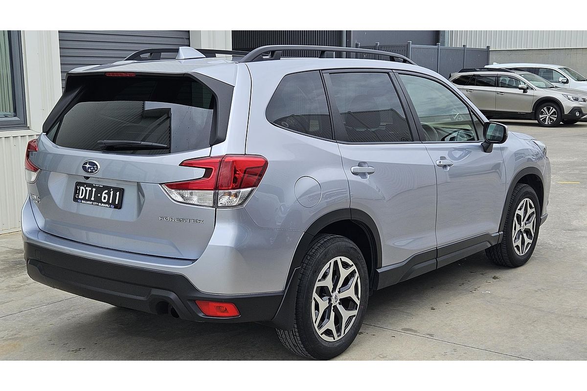 2023 Subaru Forester 2.5i S5