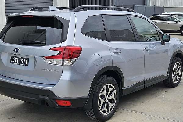 2023 Subaru Forester 2.5i S5