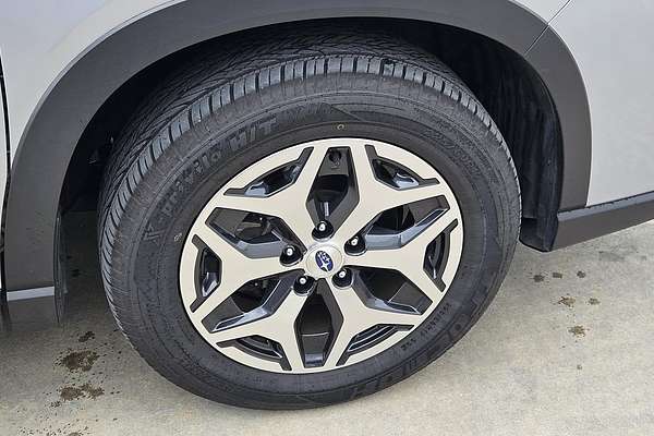 2023 Subaru Forester 2.5i S5