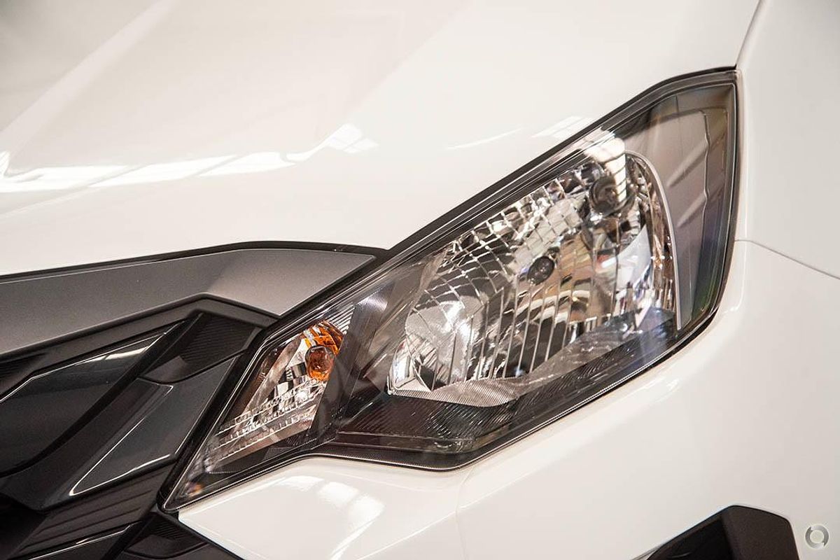 2025 Isuzu D-MAX SX High Ride Rear Wheel Drive