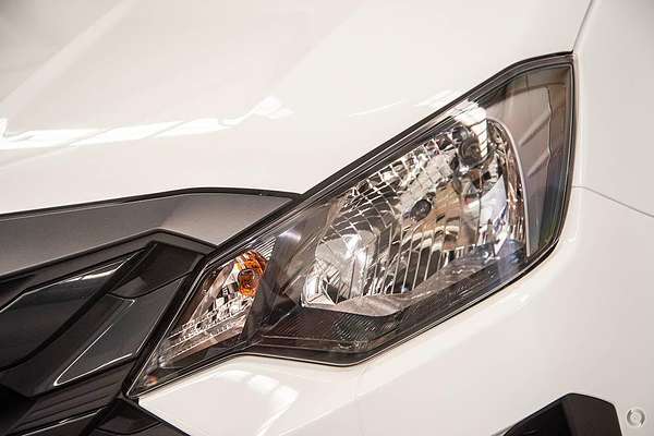 2025 Isuzu D-MAX SX High Ride Rear Wheel Drive