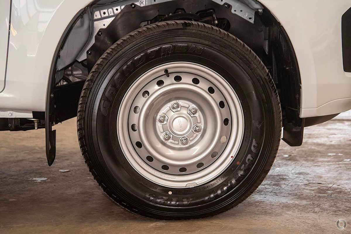 2025 Isuzu D-MAX SX High Ride Rear Wheel Drive