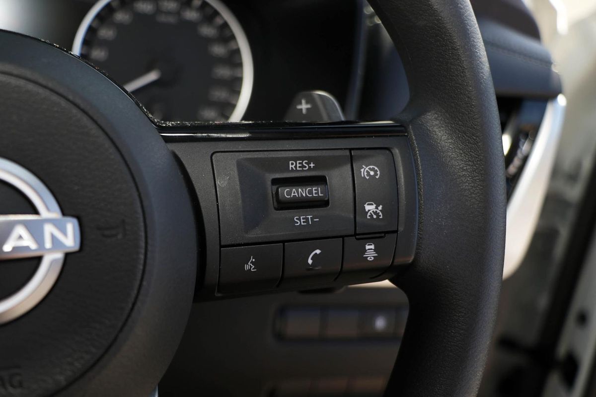 2024 Nissan X-TRAIL ST T33