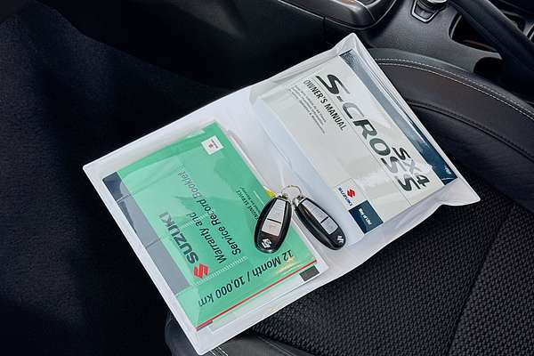 2022 Suzuki S-Cross ALLGRIP PRESTIGE