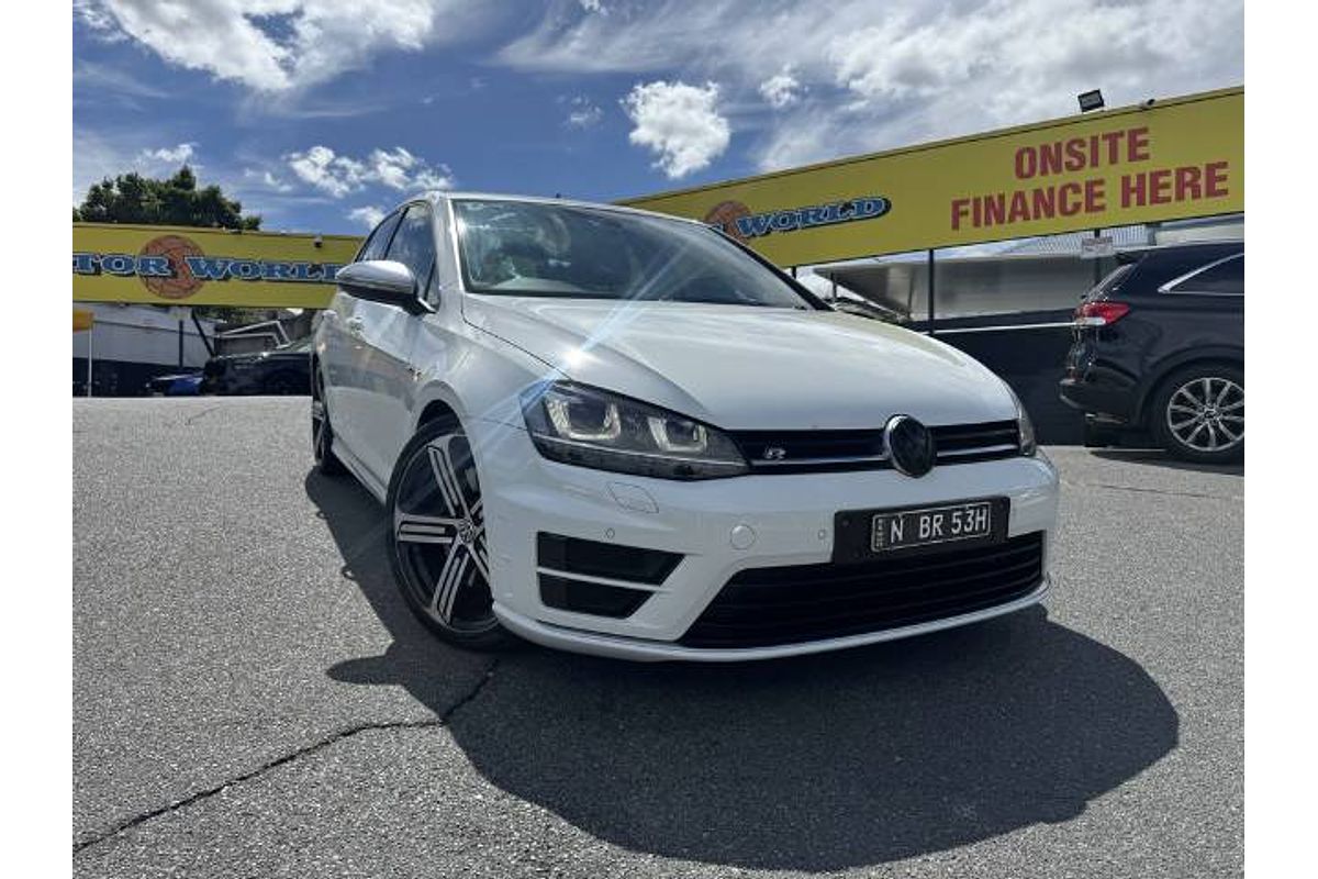 2014 Volkswagen Golf R 7