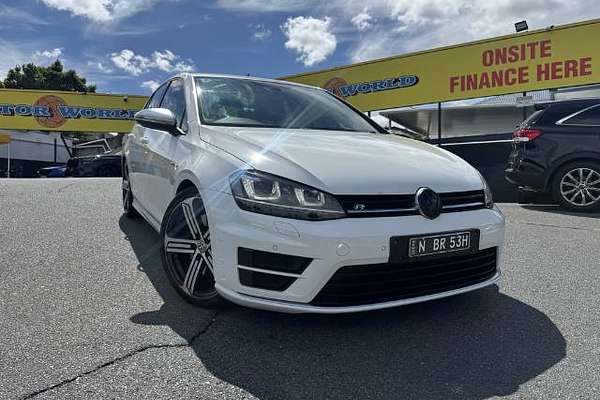 2014 Volkswagen Golf R 7