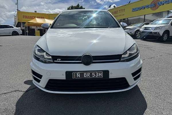 2014 Volkswagen Golf R 7