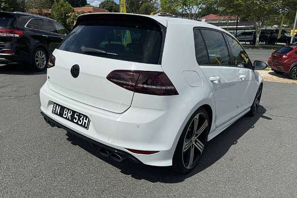 2014 Volkswagen Golf R 7