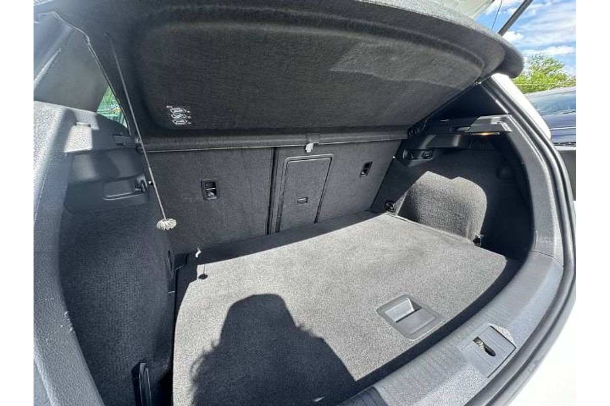 2014 Volkswagen Golf R 7