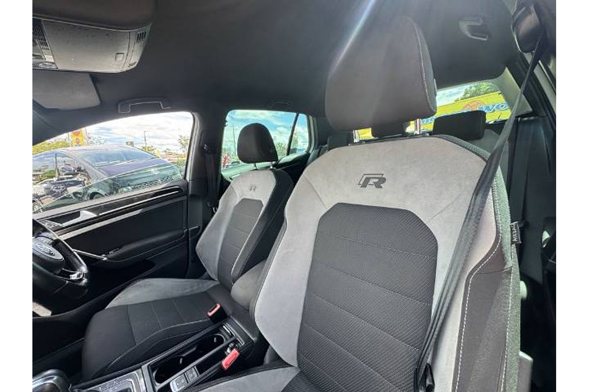 2014 Volkswagen Golf R 7