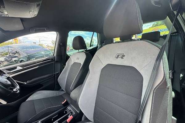 2014 Volkswagen Golf R 7