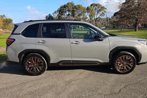 2025 Subaru Forester Hybrid Sport S6
