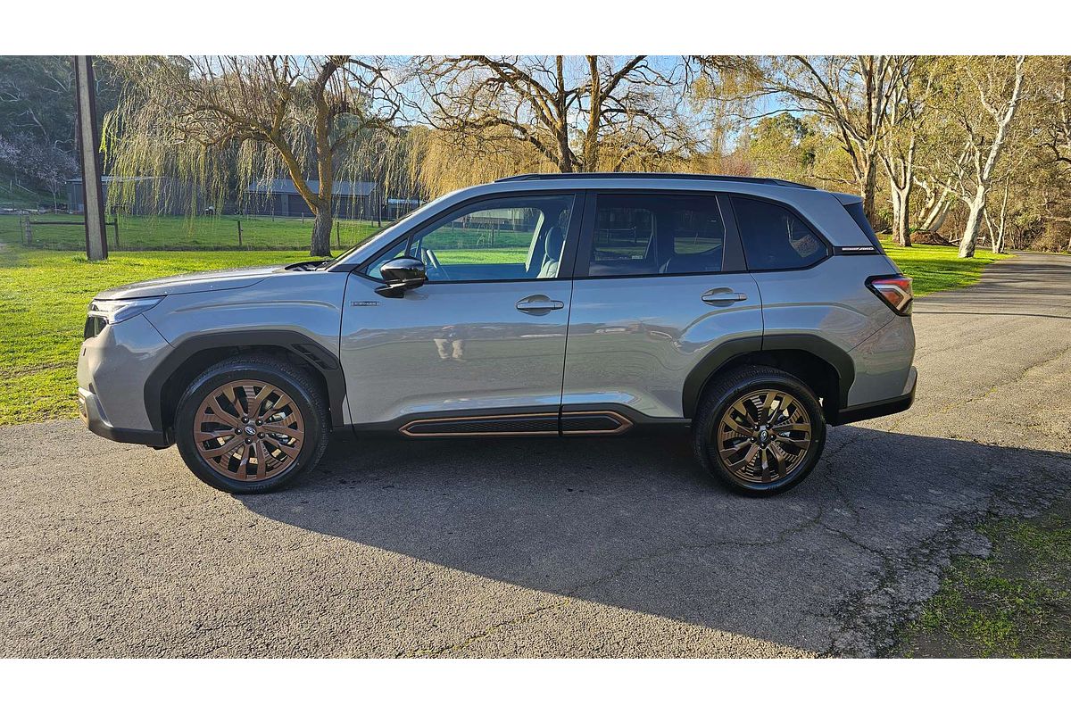 2025 Subaru Forester Hybrid Sport S6