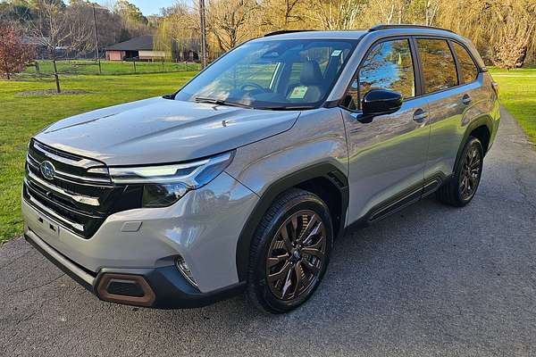 2025 Subaru Forester Hybrid Sport S6